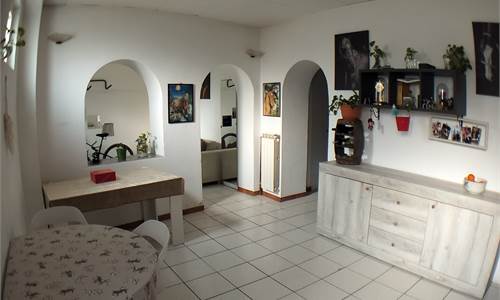 2 locali In Vendita a Rovellasca