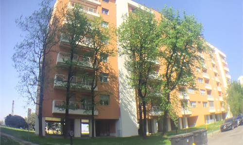 2 locali In Vendita a Opera