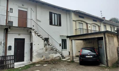 2 locali In Vendita a Rovellasca